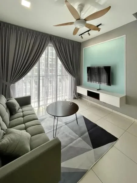 Living features: 3-seater fabric sofa in grey, coffee table with geometric design, wall-mounted TV, floor-to-ceiling windows, sheer curtains, grey accent wall, light-colored tile flooring, 5-blade ceiling fan with light, area rug with geometric pattern; style: modern; view: city.