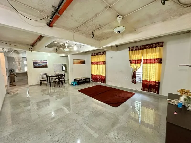 Living features: polished concrete flooring, white painted walls, exposed ceiling with beams, 2 ceiling fans, large windows with yellow and red curtains, dining table with 4 chairs, area rug, decorative items on a side table; style: modern. Dining features: dining table with 4 chairs; style: modern.