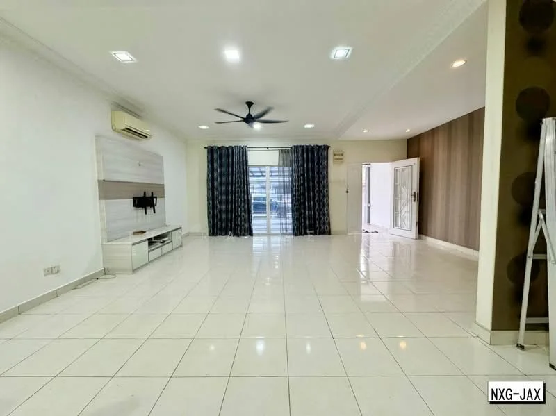 Living features: white painted walls, cream tiled flooring, 5-blade ceiling fan with light, wall-mounted TV, TV console, sliding glass door, floor-to-ceiling windows, curtains, recessed downlights, decorative wall paneling, double-door entrance, air conditioning unit; style: modern.