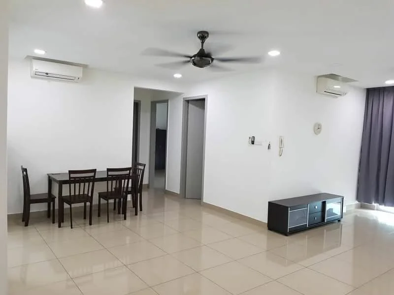 Living features: cream painted walls, glossy ceramic tile flooring, 5-blade ceiling fan with light, 2 wall-mounted split ACs, dining table with 4 chairs, TV console, floor-to-ceiling windows with sheer curtains, recessed downlights; style: modern.