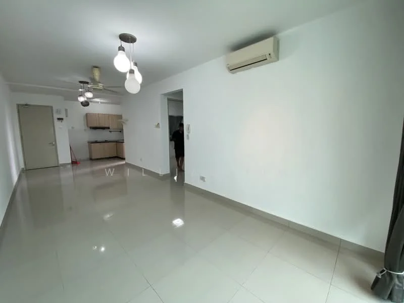 Living features: white painted walls, glossy tile flooring, 5-blade ceiling fan with light, recessed downlights, wall-mounted split AC, doorway to kitchen, large windows, neutral decor; style: modern.