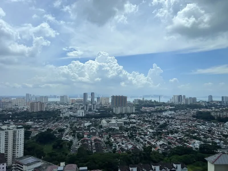 Exterior type: high-rise condominium; features: city skyline view, surrounded by residential areas, distant sea view, cloudy sky, urban landscape, high-rise buildings, low-rise houses; style: modern.