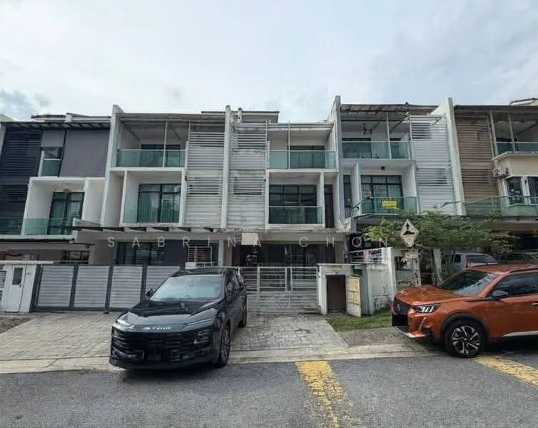 Exterior type: linked terrace house; features: two-storey building, glass balcony railings, white painted facade, horizontal louvre screens, exposed concrete accents, front driveway with parking space, manicured landscaping, modern architectural design; style: modern.