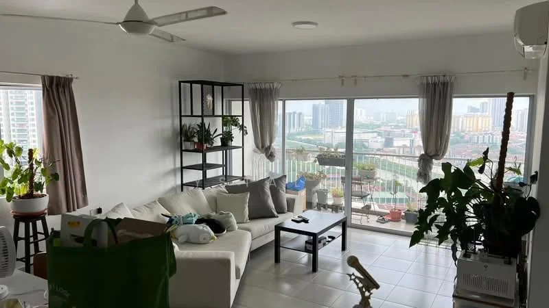 Living features: 3-seater fabric sofa in light color, coffee table, floor-to-ceiling windows, city view, ceiling fan, light-colored walls, tile flooring, decorative plants in pots, shelves with plants, curtains, wall-mounted air conditioning unit; style: modern; view: city.