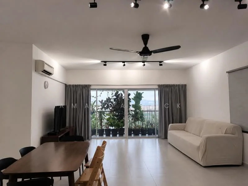 Living features: white painted walls, light grey ceiling, recessed LED downlights, 5-blade ceiling fan, floor-to-ceiling sliding glass door, curtains in grey, light-colored fabric sofa, wooden dining table, black dining chairs, indoor plants in pots, tile flooring, TV console, wall-mounted TV; style: modern; view: garden.