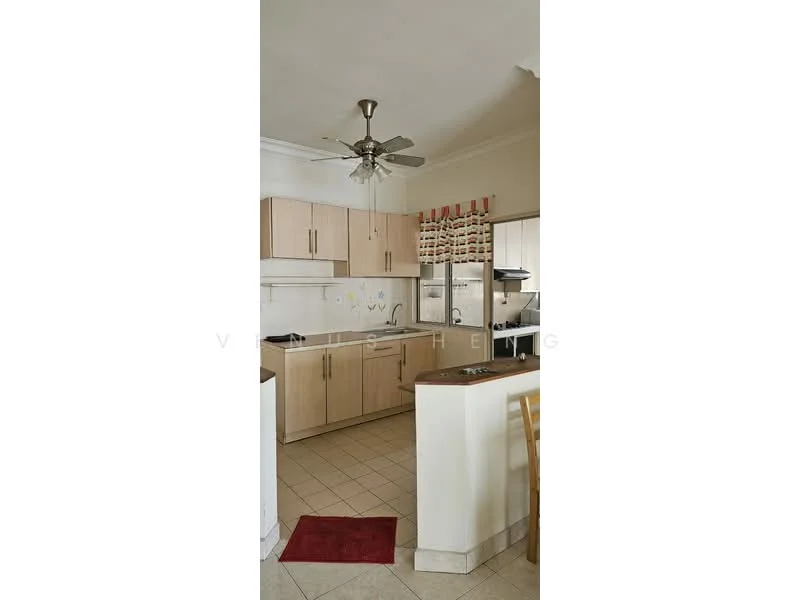 Kitchen features: light wood cabinetry, white tiled backsplash, granite countertop, stainless-steel sink, built-in oven, freestanding range oven, refrigerator, 5-blade ceiling fan, tile flooring, window with curtain treatment, breakfast bar with seating, red area rug; style: modern.