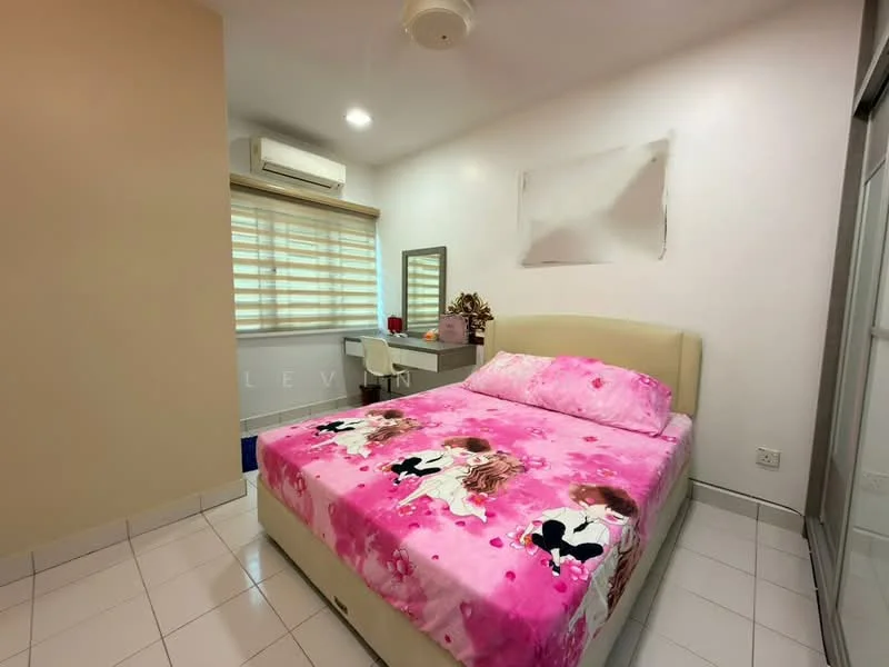 Bedroom features: queen-size bed with pink floral bedding, upholstered headboard, white walls, sliding mirror wardrobe, window with sheer curtains, ceiling fan, desk with mirror, tile flooring, air conditioning unit; style: modern.