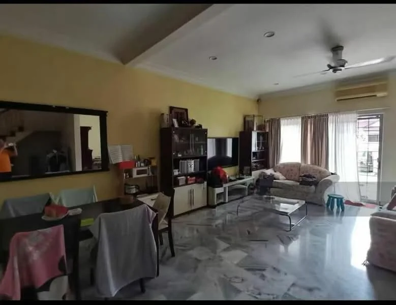 Living features: marble flooring, yellow painted walls, ceiling fan, sofa with floral upholstery, glass coffee table, TV console, wall-mounted TV, large windows with sheer curtains, dining table with chairs, decorative mirror, shelves with books and decor items; style: contemporary.