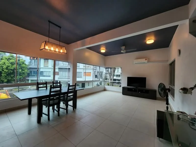Living features: large windows, white walls, dark blue ceiling, 6-seater dining table, black dining chairs, ceiling fan, recessed downlights, wall-mounted TV, black TV console, air conditioning unit, tile flooring; style: modern; view: garden.