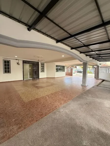 Exterior features: covered car porch, tiled flooring, exposed beams in ceiling, multiple windows, entrance door, decorative ceiling light, open layout, concrete columns, paved walkway; style: modern.