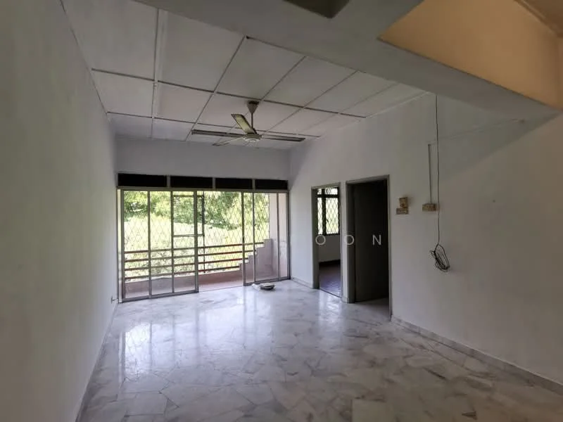 Living features: white painted walls, marble flooring, 5-blade ceiling fan, floor-to-ceiling sliding glass doors, window with security grille, natural light from windows, access to balcony, open layout; view: garden.