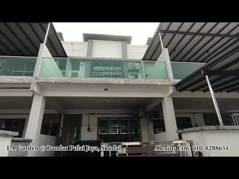 Exterior type: linked terrace house; features: glass balcony railing, flat roof, white painted facade, multiple air conditioning units visible, concrete flooring at entrance, overhang for shade, modern architectural design, large windows, front door with glass panel, outdoor seating area; style: modern.