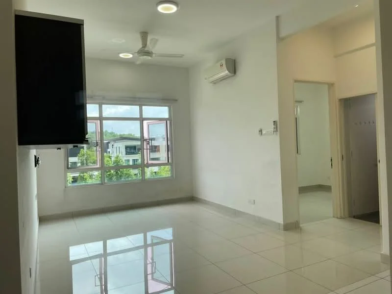 Living features: white painted walls, glossy white tile flooring, 5-blade ceiling fan with light, wall-mounted TV, floor-to-ceiling windows, air conditioning unit, natural light from windows, neutral color scheme; style: modern; view: garden.