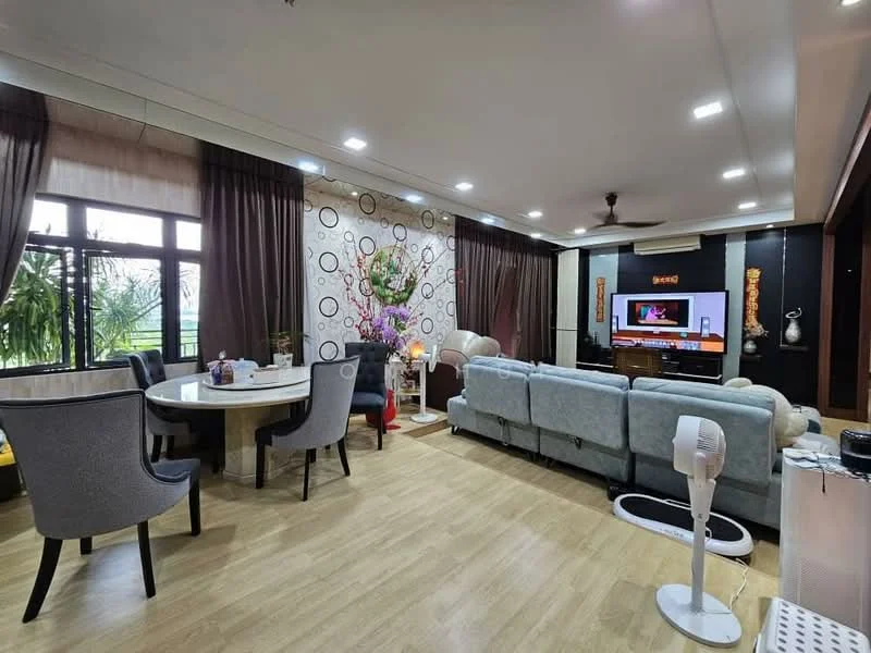 Living features: grey fabric sectional sofa, round dining table, 4 upholstered dining chairs, wall-mounted TV, wooden TV console, decorative wall with circular patterns, large windows with sheer curtains, ceiling fan, wooden flooring, potted plants, decorative vase with flowers, area rug; style: modern; view: garden.
