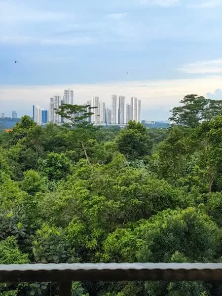 Exterior features: lush greenery, tall trees, city skyline in background, high-rise buildings, clear sky, urban landscape; style: modern.