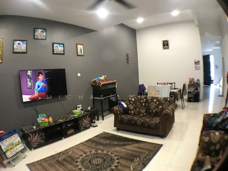 Living features: grey accent wall, white painted walls, polished tile flooring, 3-seater fabric sofa with floral pattern, coffee table, wall-mounted TV, TV console, area rug with circular pattern, ceiling fan, decorative wall frames, open shelving with books and decor; style: modern.