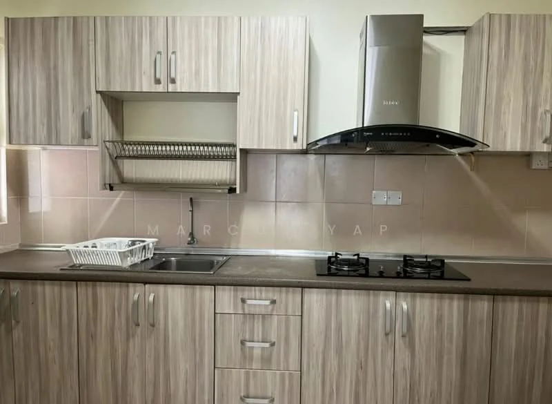 Kitchen features: laminate cabinetry in light wood finish, grey countertop, single-bowl stainless-steel sink, chrome pull-down faucet, built-in gas hob with two burners, stainless-steel range hood, wall-mounted dish rack, pink tiled backsplash, white ceramic wall tiles, under-cabinet lighting; style: modern.