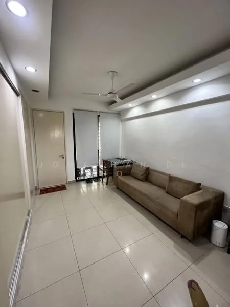 Living features: 3-seater fabric sofa in beige, floor-to-ceiling windows with blinds, white painted walls, recessed LED downlights, ceiling fan, tile flooring, dining table with chairs, decorative wall panel; style: modern.
