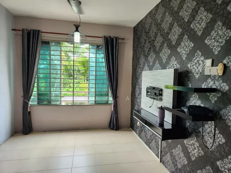 Living features: grey wallpaper with floral pattern, white painted walls, ceramic tile flooring, large window with green view, black floating TV console, wall-mounted TV, curtains in dark grey, ceiling light fixture; style: modern; view: garden.