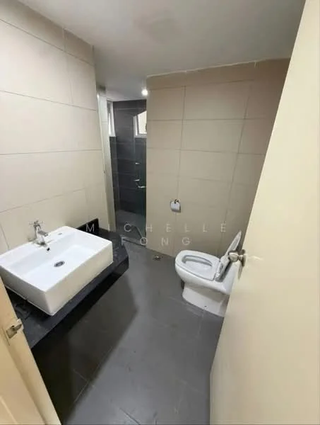 Bathroom features: white ceramic toilet, single-sink vanity with square basin, black countertop, grey tiled flooring, light beige wall tiles, glass shower enclosure, chrome faucet, mirror above sink; style: modern.