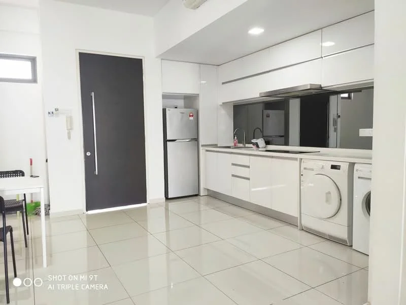 Kitchen features: white cabinetry, stainless-steel fridge, built-in oven, 4-burner gas hob, stainless-steel range hood, single-bowl stainless-steel sink, chrome pull-down faucet, white tiled backsplash, washing machine, grey countertop, recessed downlights, ceramic tile flooring, floor-to-ceiling windows, open layout; style: modern.