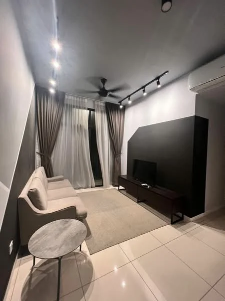 Living features: 3-seater fabric sofa in light beige, coffee table with round top, TV console in dark wood, wall-mounted TV, floor-to-ceiling windows, sheer curtains, dark accent wall, recessed downlights, ceiling fan with light, glossy tile flooring, decorative area rug; style: modern.