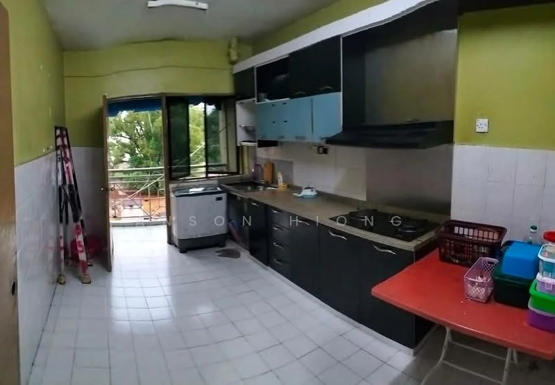 Kitchen features: green painted walls, white tiled backsplash, laminate countertop, stainless-steel sink, chrome pull-down faucet, built-in gas hob, built-in oven, black cabinetry, open shelving, floor-to-ceiling windows, tile flooring, dining table, refrigerator; style: modern; view: garden.