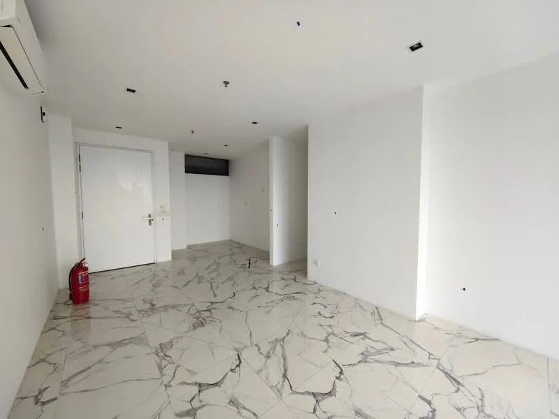 Room features: white painted walls, marble tile flooring, 1 wall-mounted split AC, fire extinguisher, ceiling lights, door, window, unknown wall recess, unknown wall projection; style: modern.