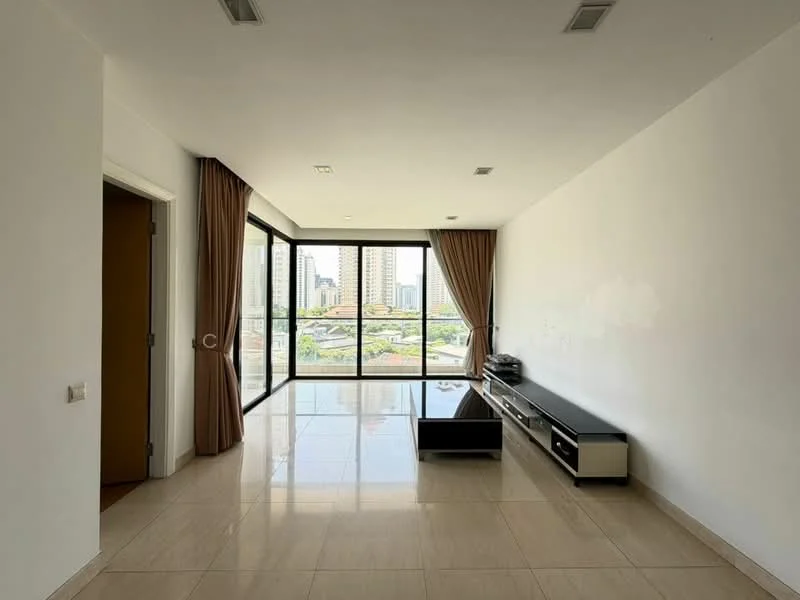 Living features: large floor-to-ceiling windows, white painted walls, glossy tile flooring, curtains in beige, TV console in black and white, coffee table in black, open layout, city view; style: modern; view: city.