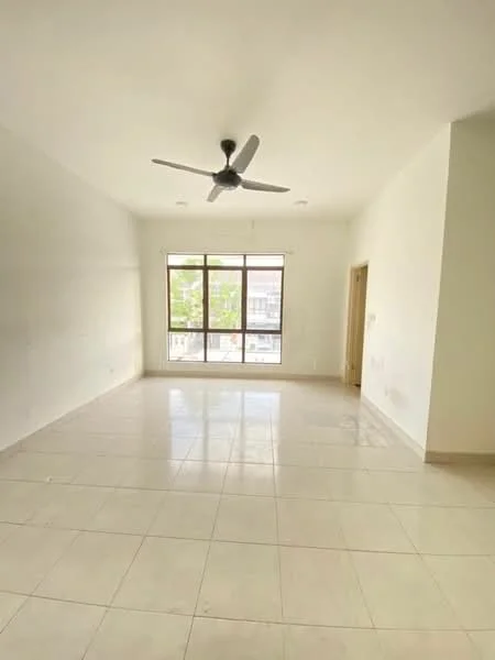 Living features: white painted walls, tile flooring, 5-blade ceiling fan, large windows, natural light, neutral color scheme, no visible furniture, open layout; style: modern.