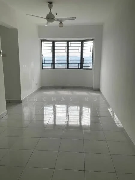 Living features: white painted walls, glossy ceramic tile flooring, 5-blade ceiling fan, large bay windows, window treatments, neutral color scheme, open layout, natural light; style: modern; view: city.