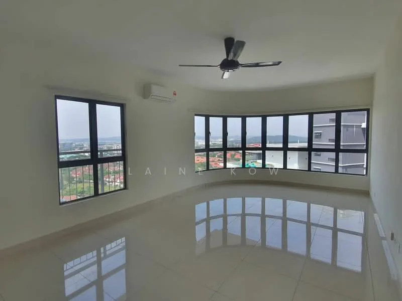 Living features: floor-to-ceiling windows, white painted walls, polished ceramic tile flooring, 5-blade ceiling fan with light, air conditioning unit, curved wall design, city view, natural light; style: modern; view: city.