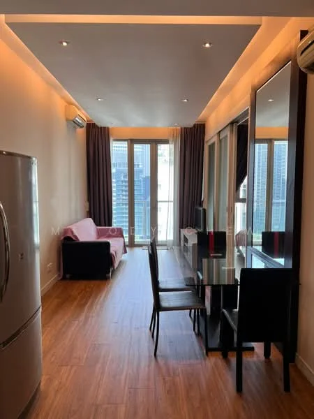 Living features: grey fabric sofa, glass dining table, black dining chairs, stainless-steel fridge, floor-to-ceiling windows, curtains in dark grey, wooden flooring, recessed downlights, wall-mounted TV, air conditioning unit; style: modern; view: city.