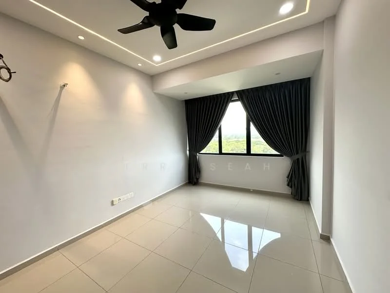 Room features: white painted walls, grey ceiling with recessed lighting, floor-to-ceiling window, blackout curtains, 5-blade ceiling fan, glossy tile flooring; style: modern; view: garden.