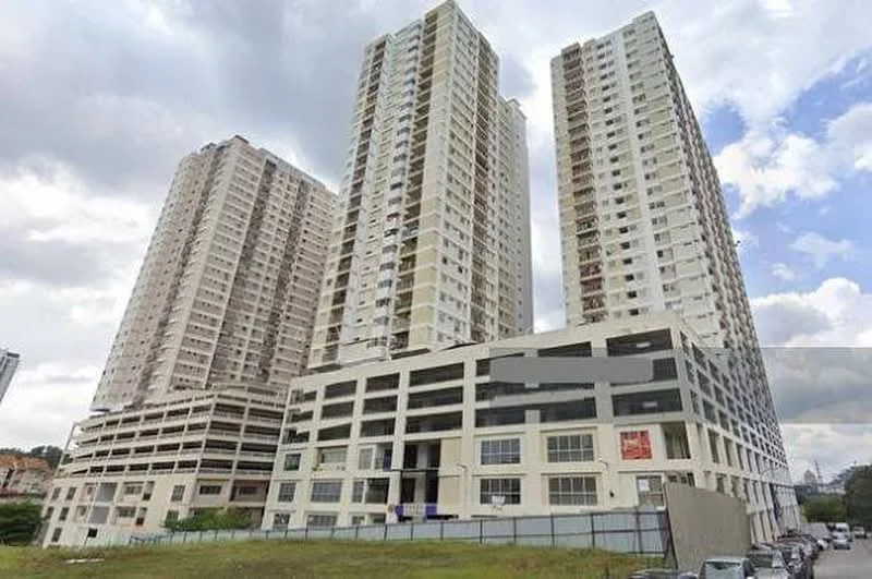 Exterior type: high-rise condominium; features: glass curtain wall, white painted facade, multiple balconies, parking deck, approximately 20-storey high-rise, surrounded by greenery; style: modern.