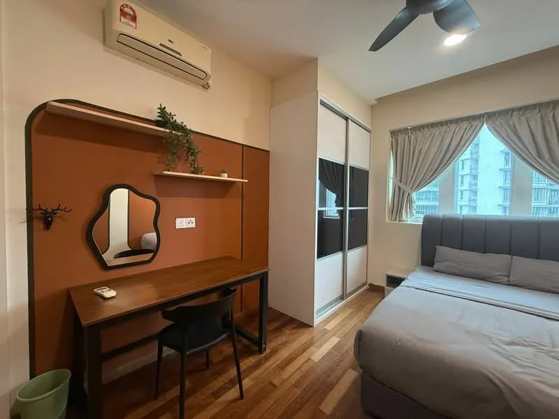 Bedroom features: queen-size bed with upholstered headboard, wooden flooring, wall-mounted split AC, 5-blade ceiling fan, desk with chair, wall-mounted mirror, built-in wardrobe with sliding doors, curtains on windows, decorative wall with brown paint, light fixture on ceiling; style: modern; view: city.
