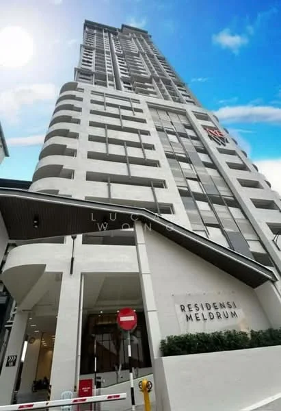 Exterior type: high-rise condominium; features: glass curtain wall, white painted facade, recessed balconies, projecting balconies, feature lighting at night, double-volume main lobby, porte cochère drop-off; style: modern.