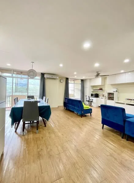 Living features: wooden flooring, recessed downlights, 5-blade ceiling fan, floor-to-ceiling windows, blue fabric sofa, dining table with 6 chairs, white cabinetry, kitchen island, computer desk, curtains, open layout; style: modern; view: garden.