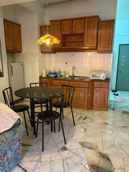 Kitchen features: brown wooden cabinetry, black countertop, stainless-steel sink, chrome pull-down faucet, built-in oven, freestanding fridge, microwave, 4-burner gas hob, pendant lamp, round dining table, 4 black dining chairs, marble flooring with mixed patterns; style: modern.