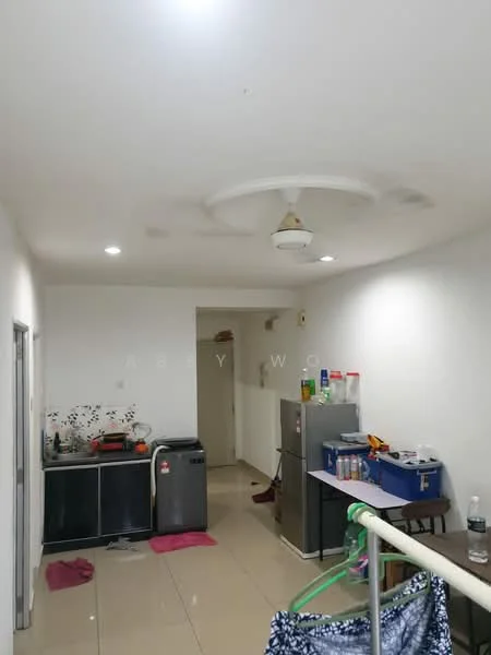 Room features: white painted walls, tile flooring, 5-blade ceiling fan with light, recessed downlights, stainless-steel fridge, freestanding washing machine, blue storage box, kitchen counter with sink, decorative wall tiles, pink floor mats; style: modern.