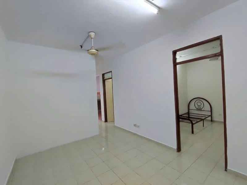 Room features: white painted walls, glossy ceramic tile flooring, ceiling fan, single door, door frame, window frame, unfurnished room, neutral color scheme; style: minimalist.