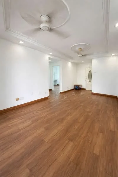 Living features: wooden flooring, white painted walls, tray ceiling, recessed downlights, ceiling fan, doorway leading to another room, round decorative ceiling feature, neutral color palette; style: modern.