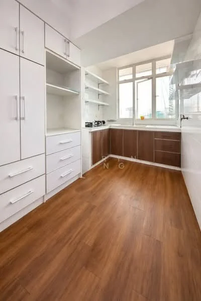 Kitchen features: laminate flooring, white cabinetry with handles, brown lower cabinetry, open shelving, window with natural light, stainless-steel sink, chrome faucet, built-in gas stove, countertop space, neutral wall color; style: modern.