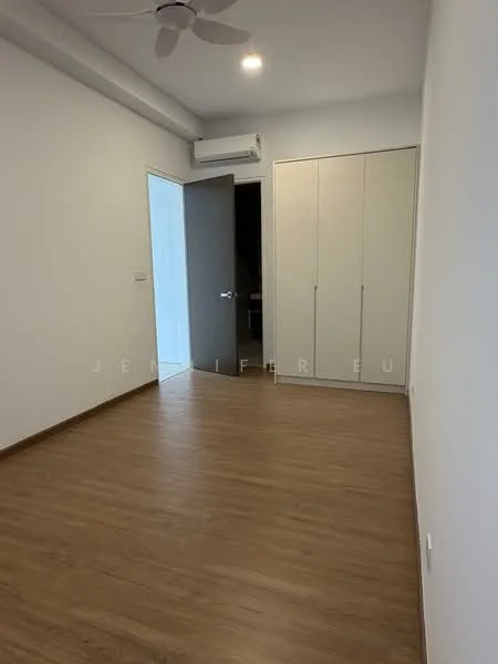 Room features: light wood laminate flooring, white painted walls, ceiling fan, 1 wall-mounted split AC, built-in wardrobe with sliding doors, door leading to another room; style: modern.