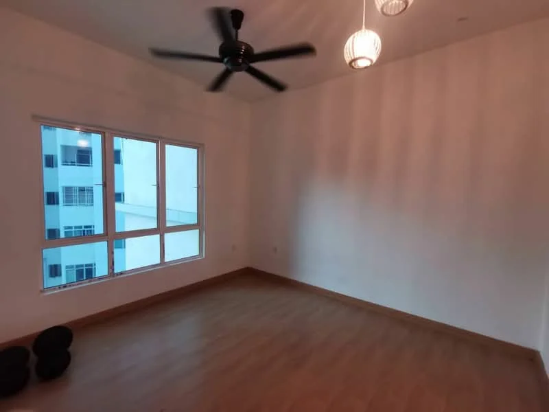 Room features: wooden flooring, white painted walls, 5-blade ceiling fan, hanging pendant lights, floor-to-ceiling windows, city view; style: modern; view: city.