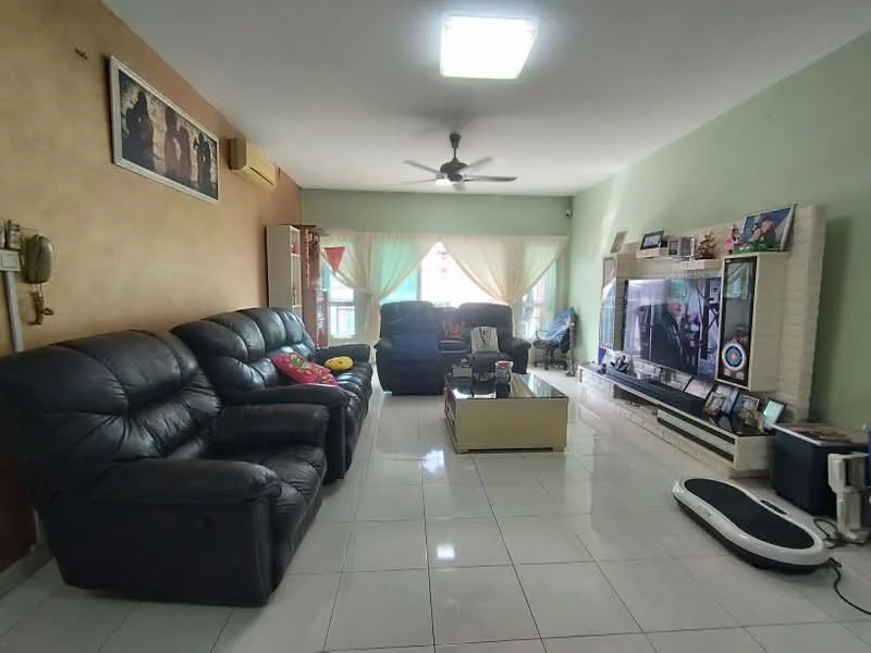 Living features: 3-seater leather sofa in black, 2-seater leather sofa in black, coffee table, TV console, wall-mounted TV, white tiled flooring, ceiling fan with light, decorative wall with framed photos, curtains in light green and cream, built-in shelving unit, area rug, wall clock; style: contemporary.