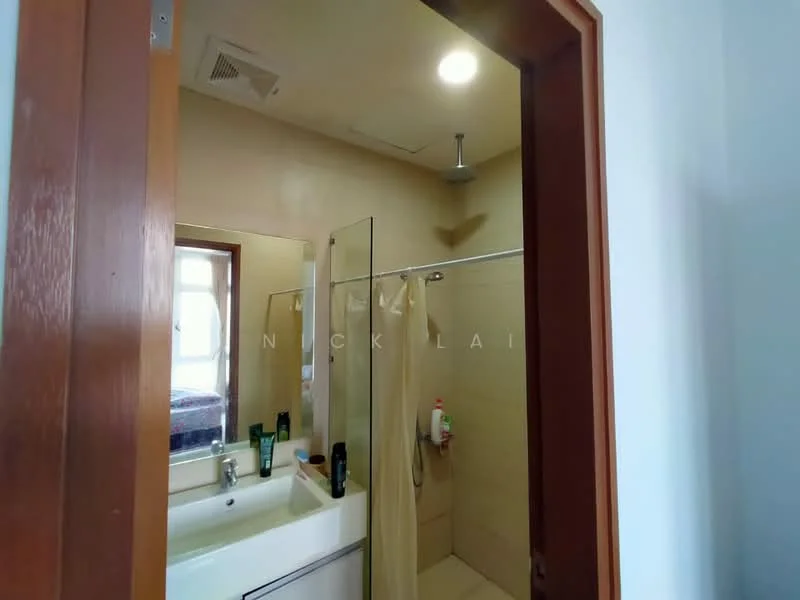 Bathroom features: single-sink vanity with white cabinet, chrome basin mixer faucet, framed mirror, walk-in shower with glass enclosure, rain shower head, beige tile cladding, white shower curtain, toilet, wall-mounted toiletries holder, ceiling light; style: modern.