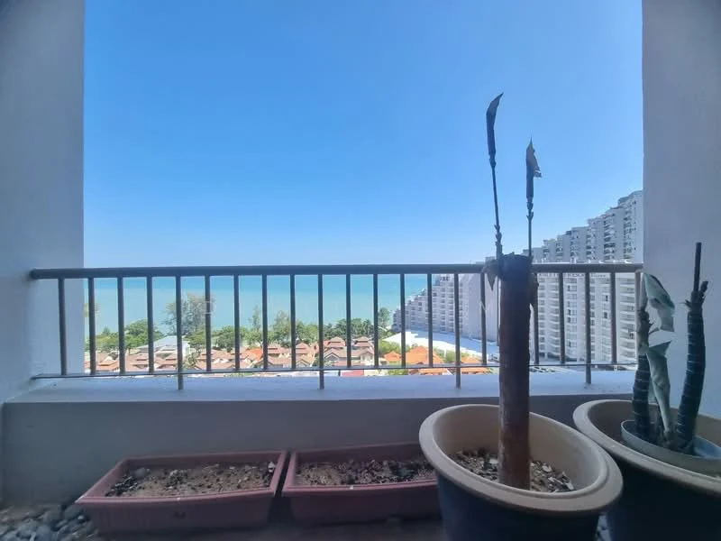 Balcony features: metal railing, sea view, potted plants, concrete flooring, decorative stones in pots; view: sea.