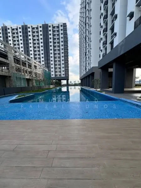 Exterior type: high-rise condominium; features: infinity pool, pool deck with loungers, surrounding high-rise buildings, landscaped area, glass curtain wall, concrete facade, manicured lawn, water feature, outdoor seating area; style: modern.