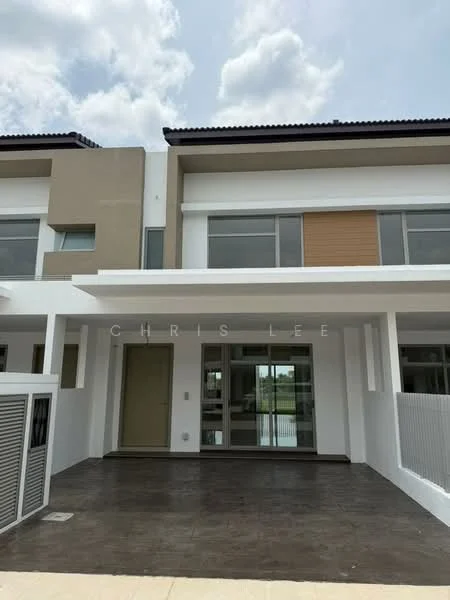 Exterior type: linked terrace house; features: white painted facade, cream accent wall, flat roof, two-storey structure, large windows, main entrance door, covered porch area, concrete flooring, manicured lawn, surrounded by greenery; style: modern.
